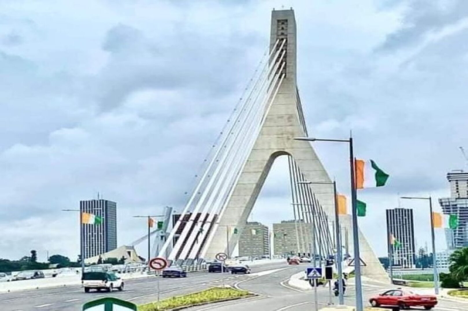 Côte d’Ivoire raises 110 billion CFA francs on regional debt market